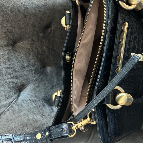 Rare retired Brahmin satchel - Picture 12 of 13